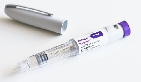 Projeto no Senado propõe licenciamento compulsório do Mounjaro e amplia debate sobre acesso a tratamentos contra obesidade